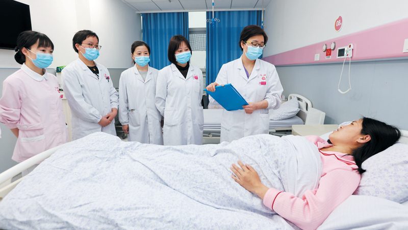 成都家庭医生养老服务方案：破解慢性病家庭护理难题